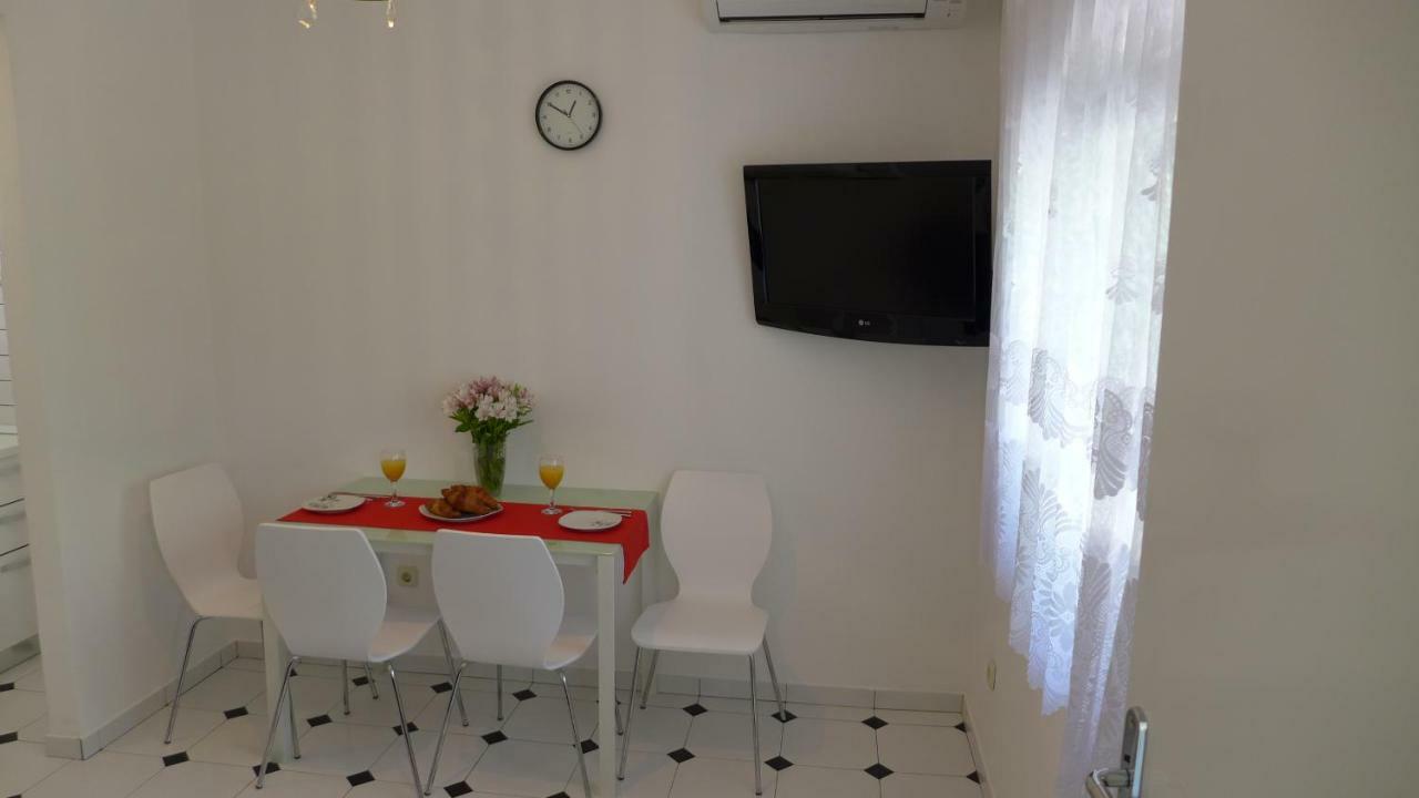 Apartment Epetij Split Buitenkant foto
